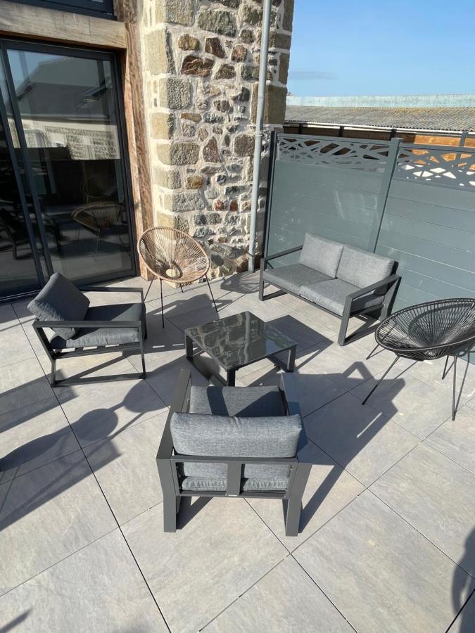 Magnifique Corps De Ferme Renove Avec Jacuzzi Villa Hillion Екстериор снимка
